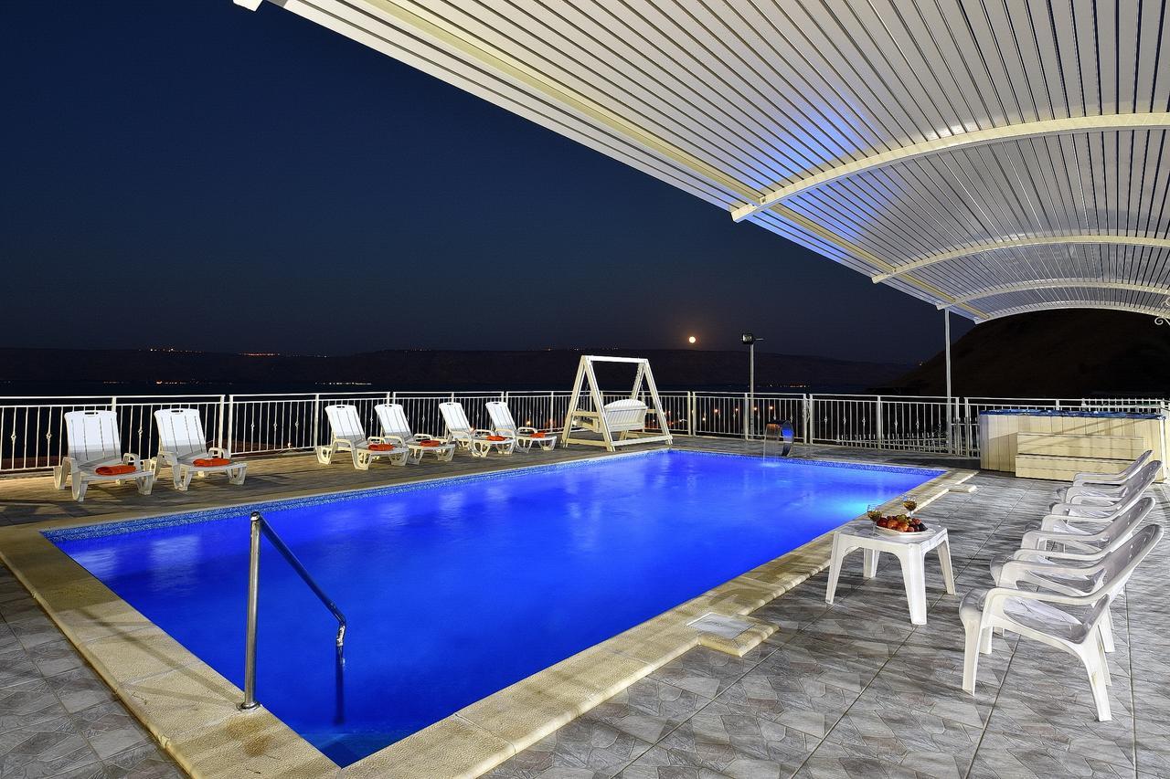 אחוזת חוף כנרת Kinneret Village Tiberias Exterior photo