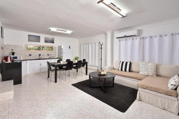 אחוזת חוף כנרת Kinneret Village Tiberias Exterior photo